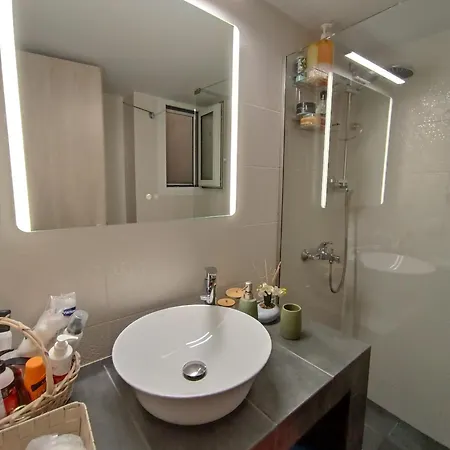 Apartment Luxury & Spacious In Athens